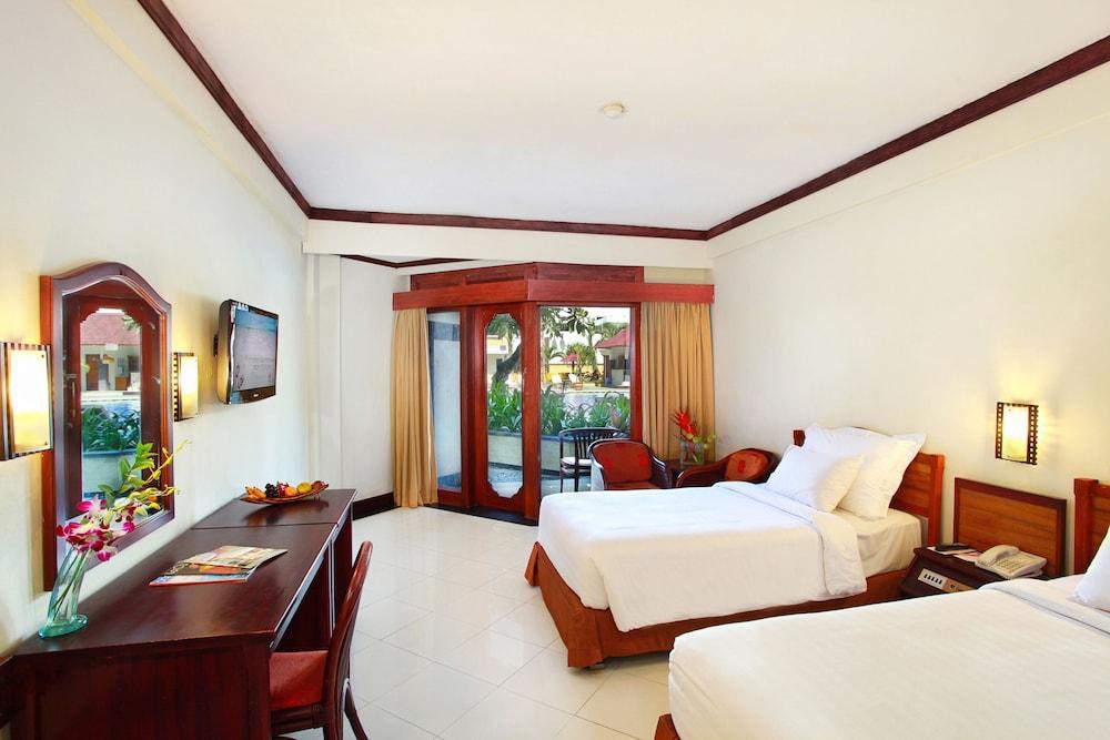 Truntum Kuta Bali Hotel Екстериор снимка