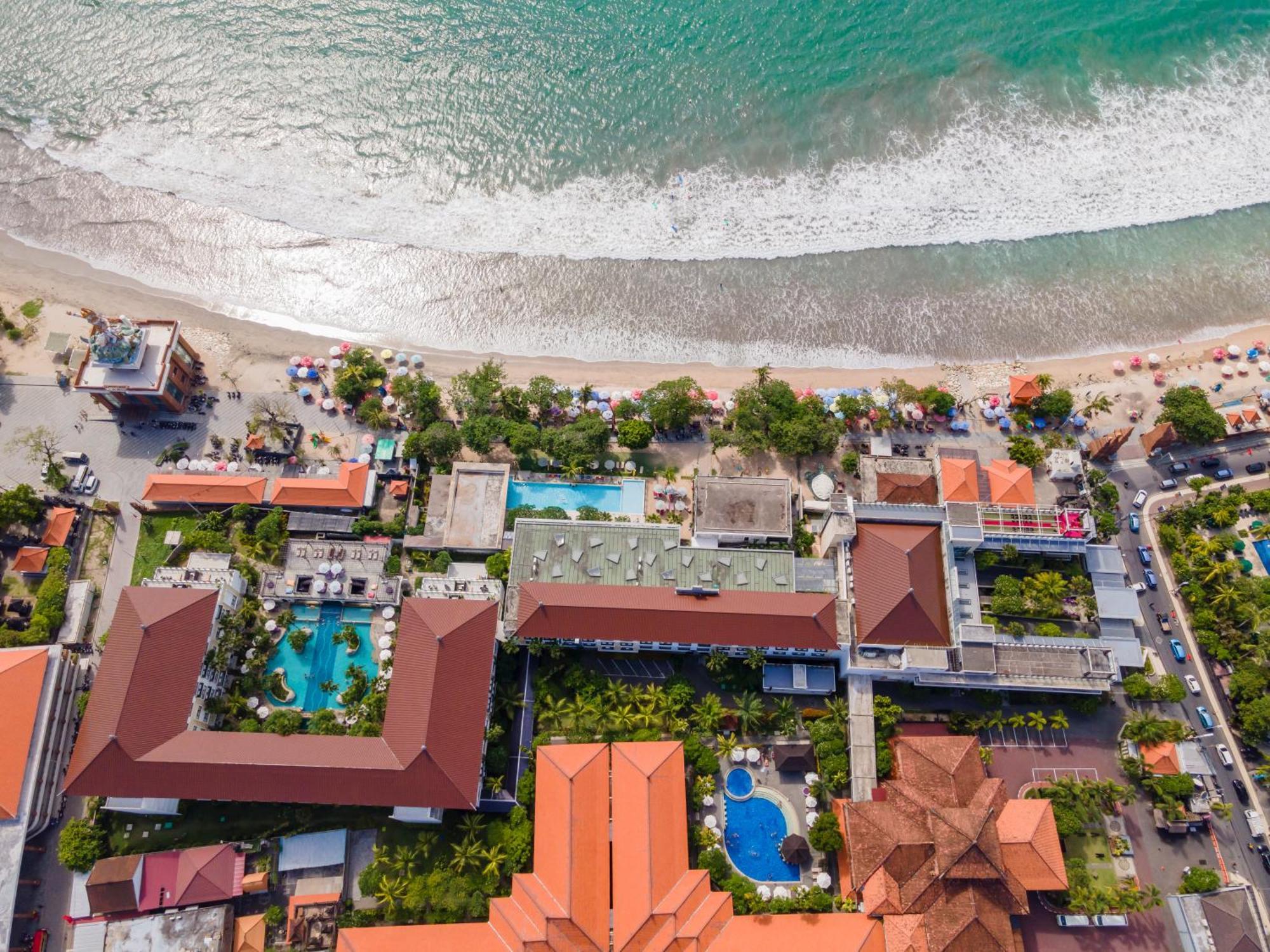 Truntum Kuta Bali Hotel Екстериор снимка