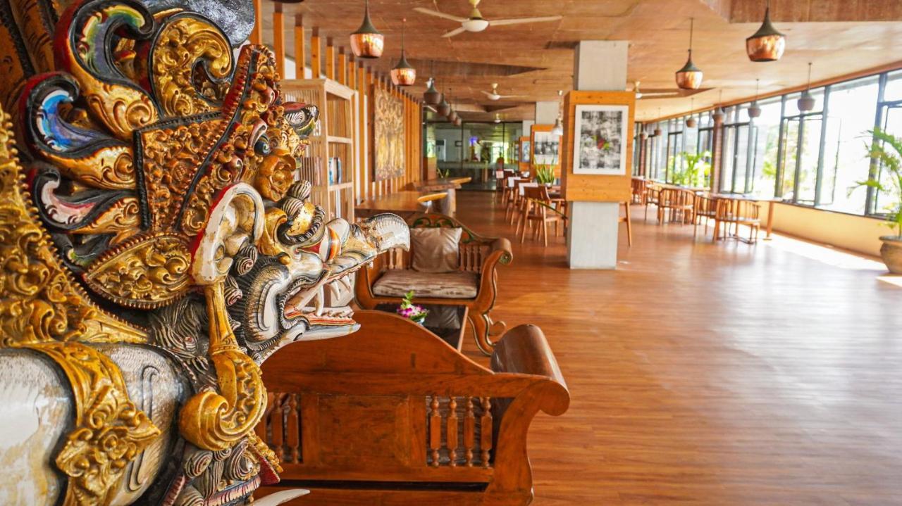 Truntum Kuta Bali Hotel Екстериор снимка